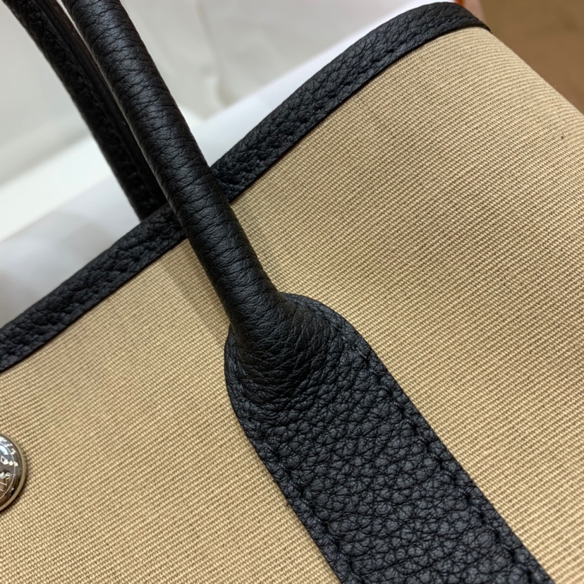 에르메스 가든파티30 트렌치 캔버스 블랙 네곤다